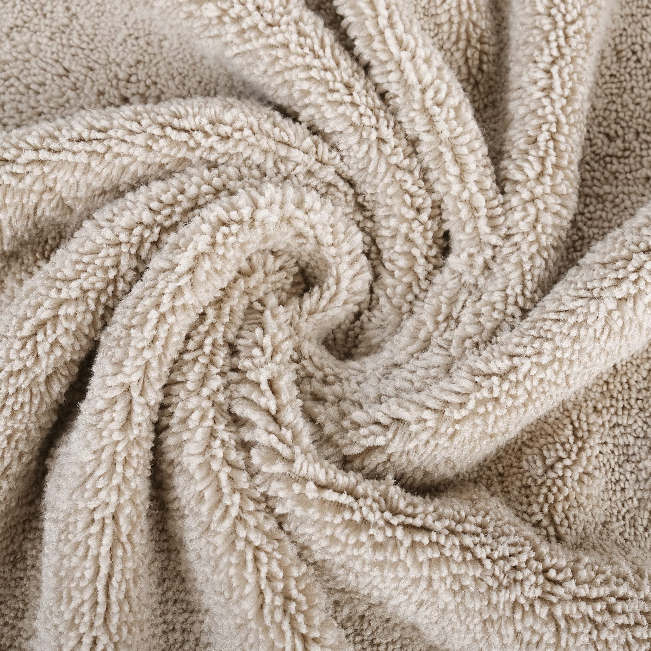 POLYTE Microfiber Quick Dry Lint Free Bath Towel, 57 x 30 in, Pack of 4 (Beige) - Image 4