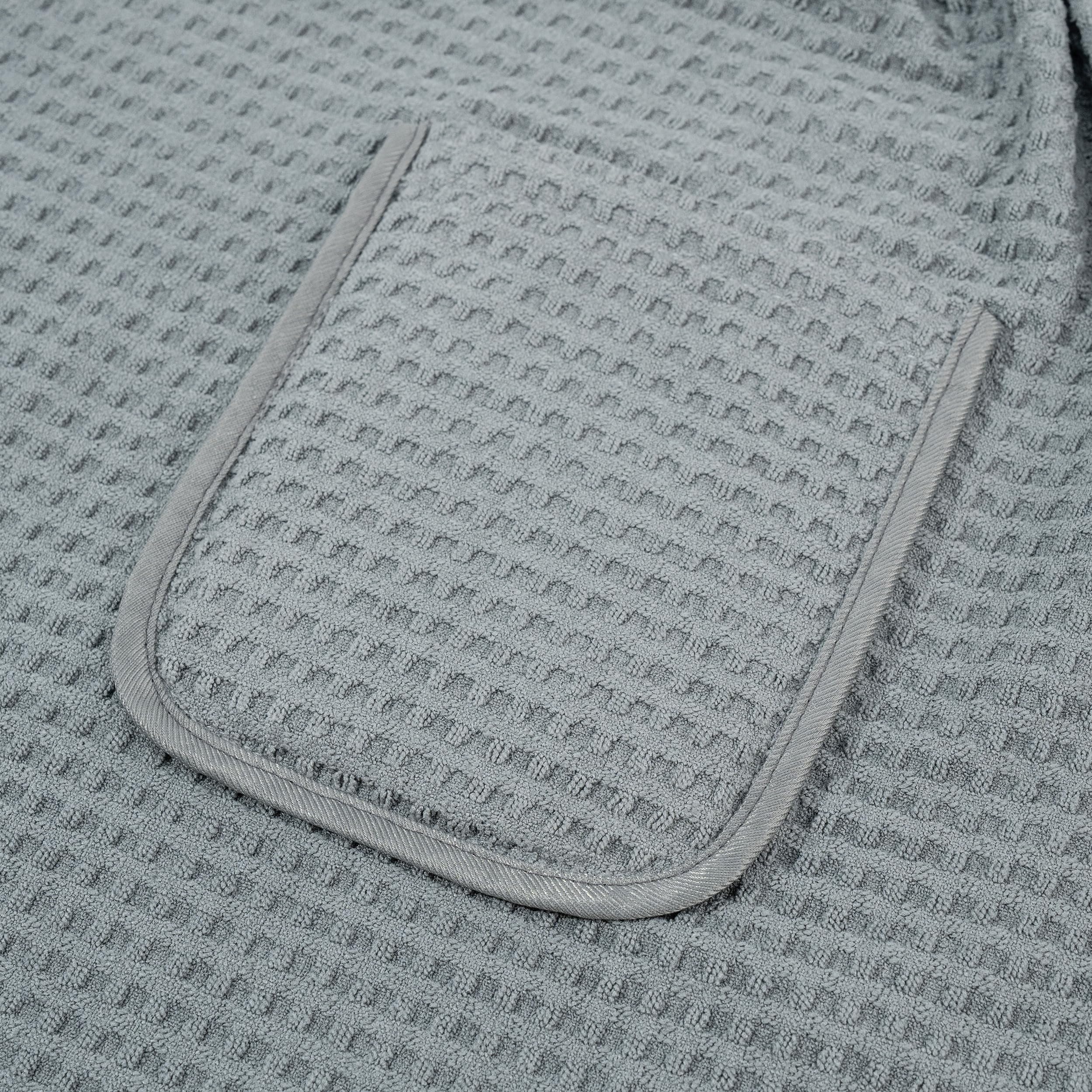 POLYTE Quick Dry Microfiber Waffle Bath Towel Body Wrap for Men, One Size - 20 in. Length x 58 in. Sweep (Gray) - Image 3