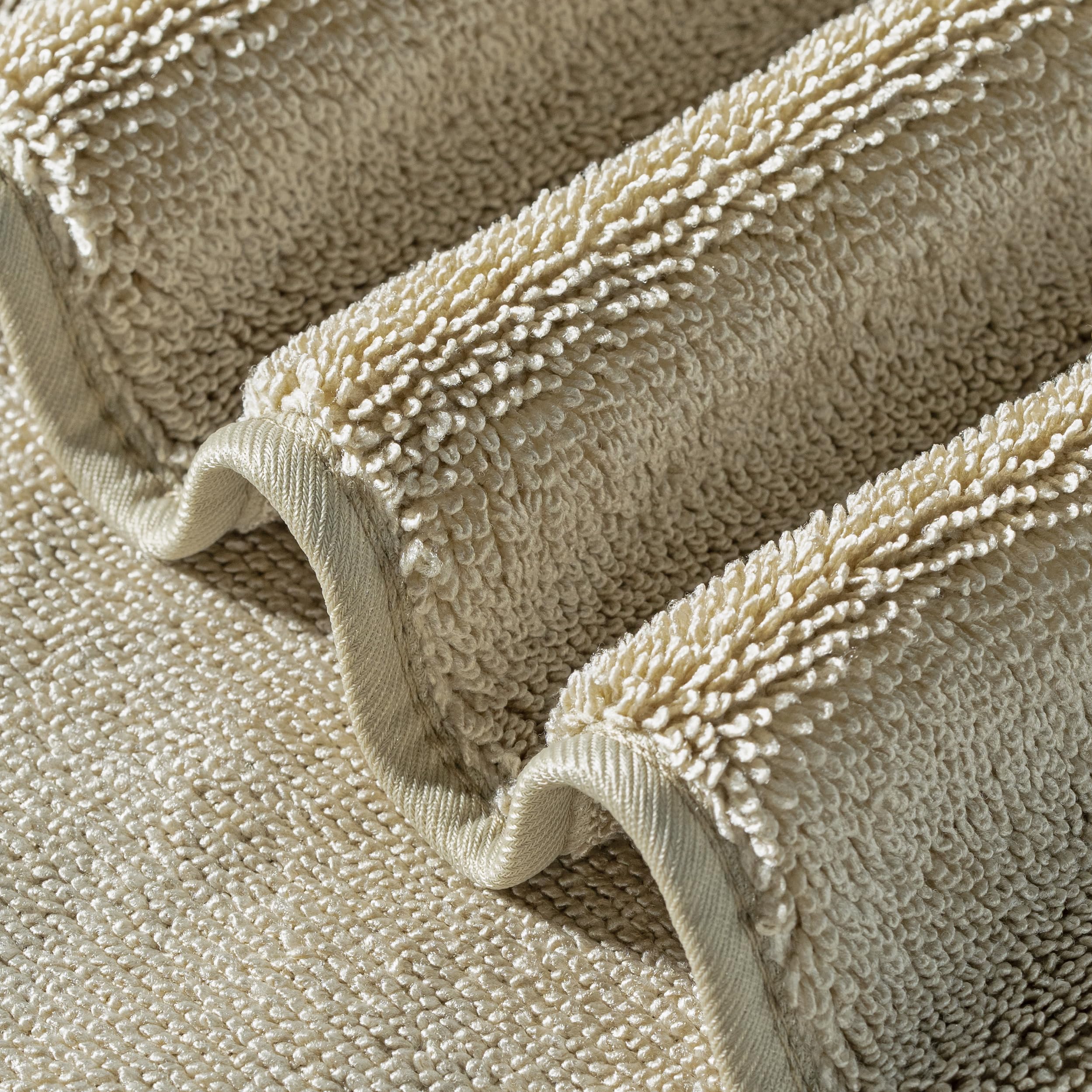 POLYTE Ring Spun Microfiber Oversize Quick Dry Lint Free Bath Towel, 60 x 30 in, Pack of 2 (Beige) - Image 3
